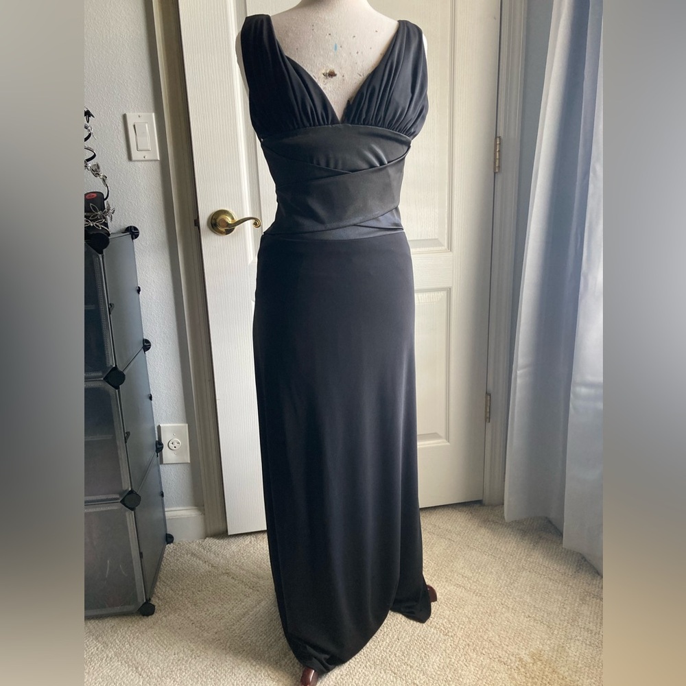 Elegant Black Evening Gown